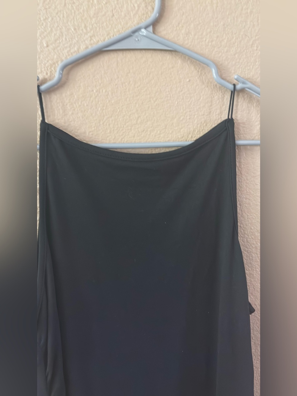 Black Sleeveless Maxi Dress - Elegant Minimalist Style - Picture 4 of 4